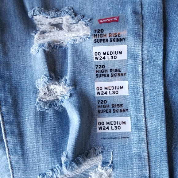 NWT Levi's High Rise Super Skinny Jeans - Picture 11 of 13